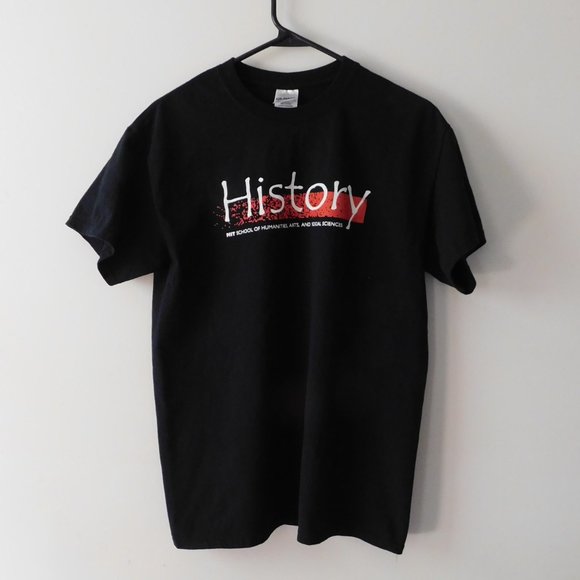T Shirt History MIT School of Humanities Arts Social Sciences Gildan Size Medium - Picture 2 of 4